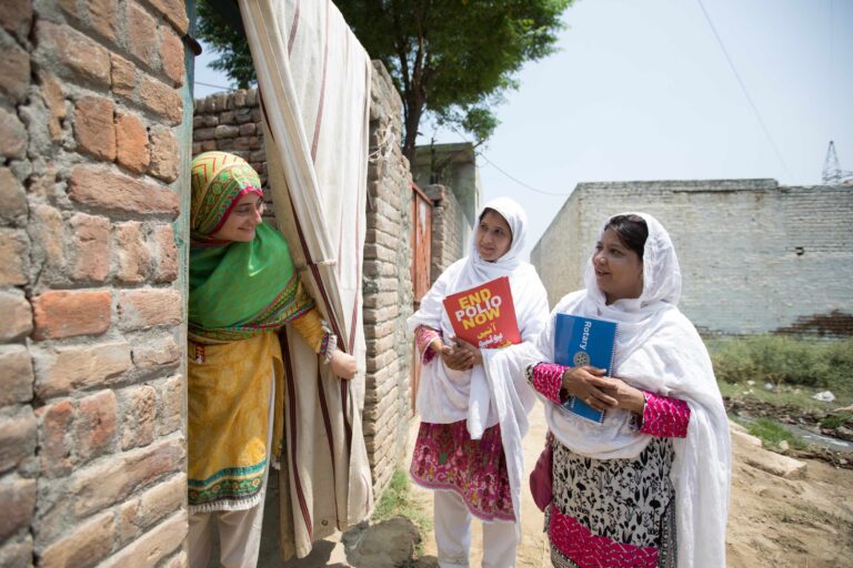 Rotary Internacional End Polio Now